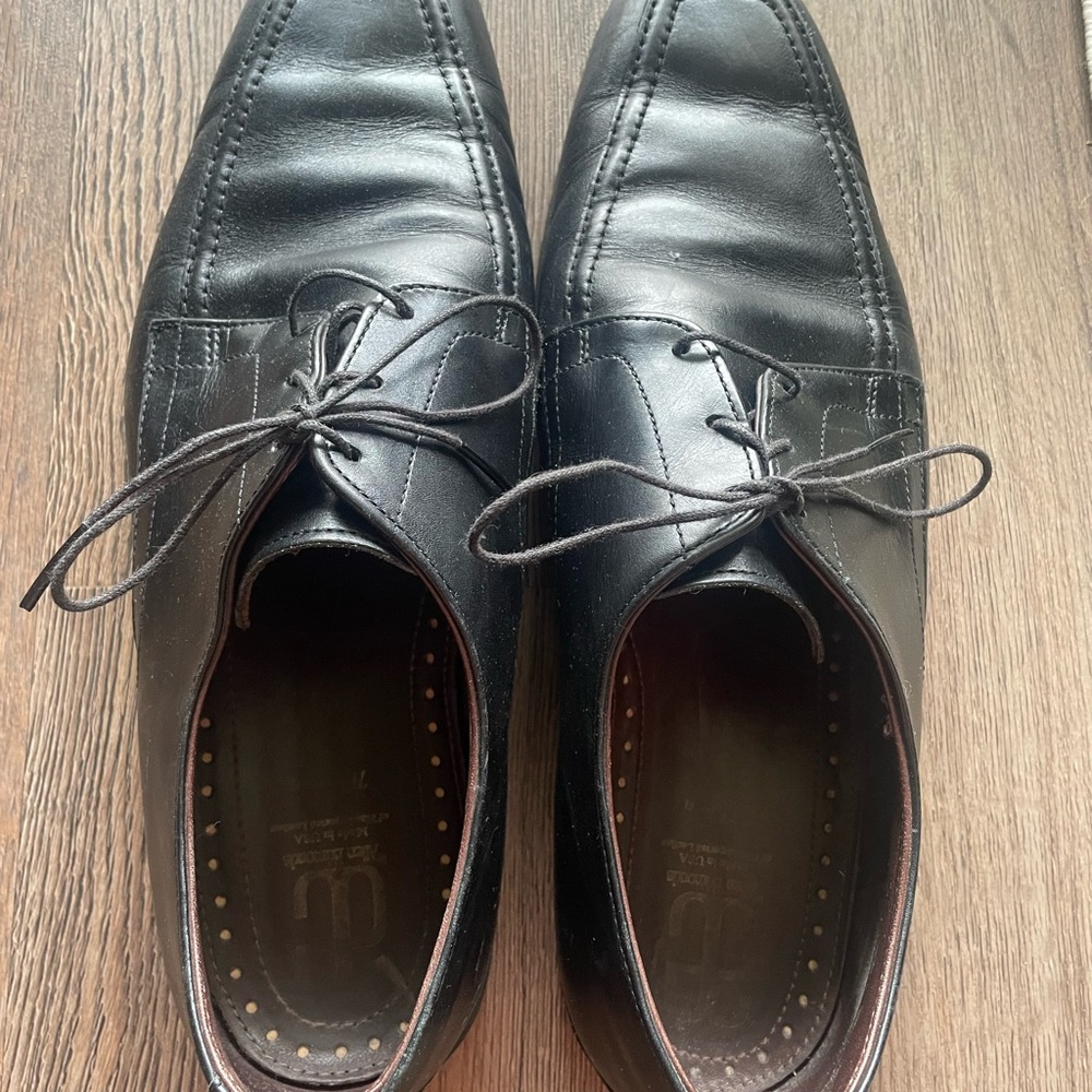 Allen Edmonds “Tribeca” Black Leather Derby Dress Shoes, size 12